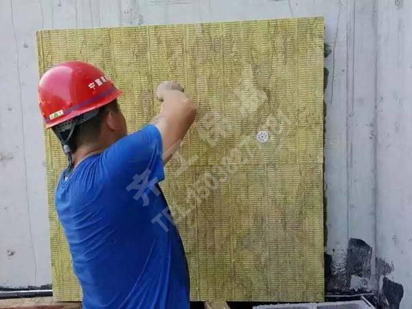 擠塑板是如何實(shí)現(xiàn)保溫效果的？