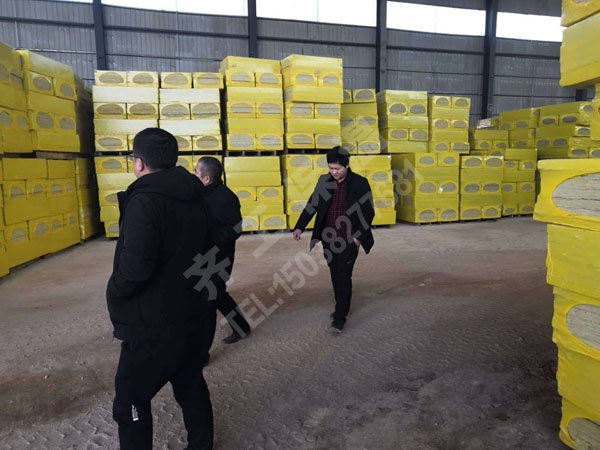 關(guān)于新料與回收料制造的XPS擠塑板質(zhì)量的比較 關(guān)于新料與回收料制造的XPS擠塑板質(zhì)量的比較