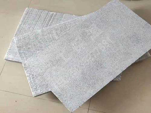 一些辨別發(fā)泡水泥板真?zhèn)蔚男∶钫? title=