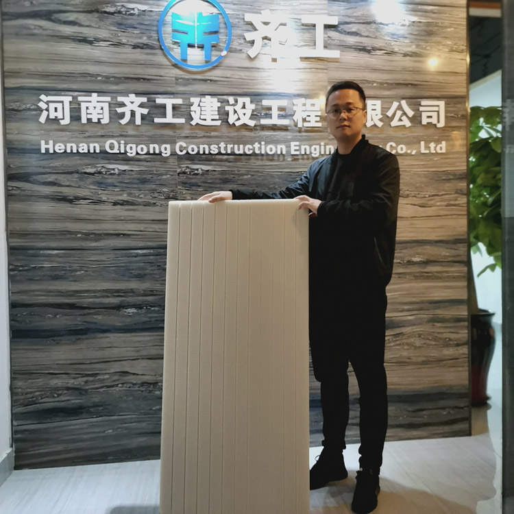 擠塑板在安裝時(shí)需要注意的問題 擠塑板在安裝時(shí)需要注意的問題